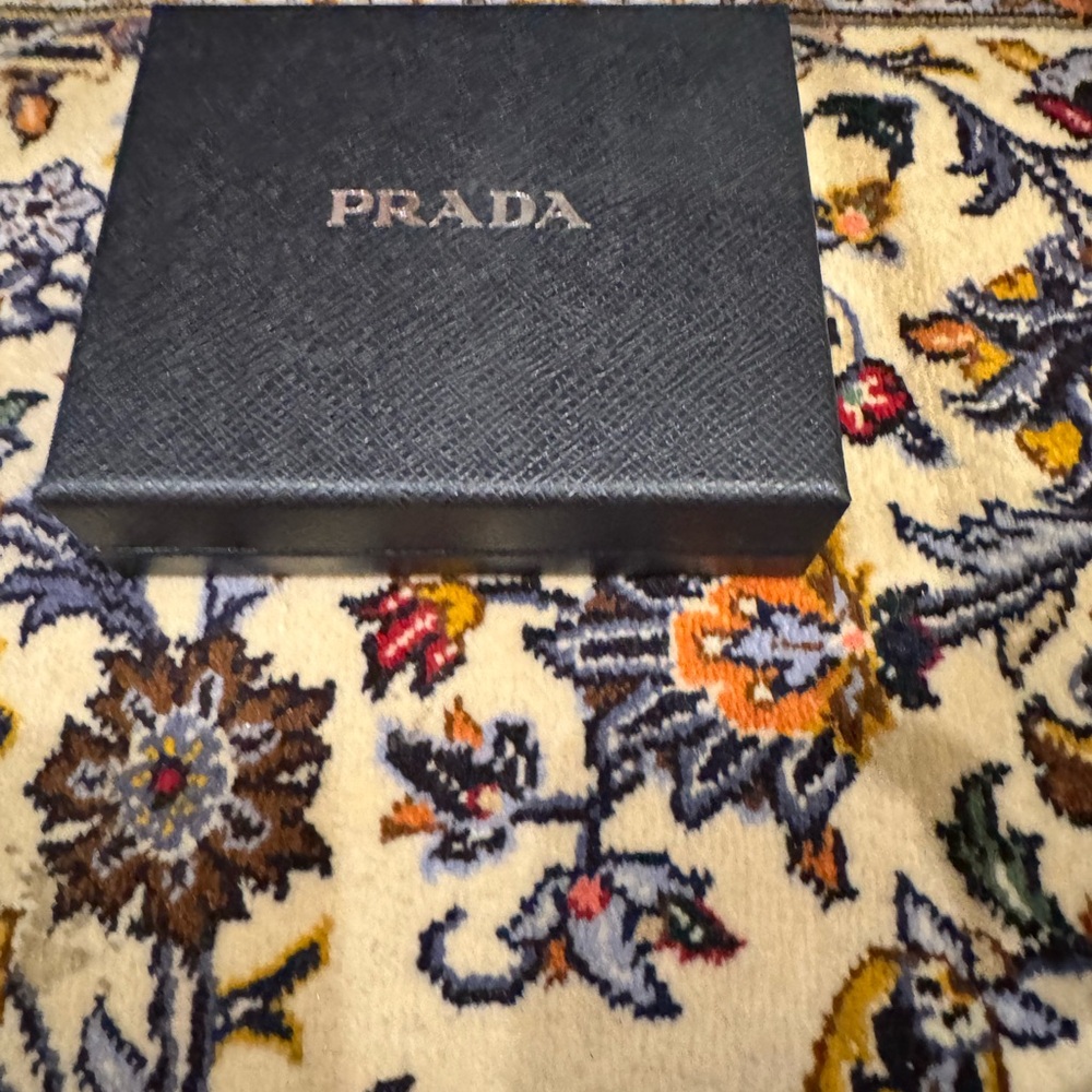 Prada Blue Textured Box - Picture 2 of 4